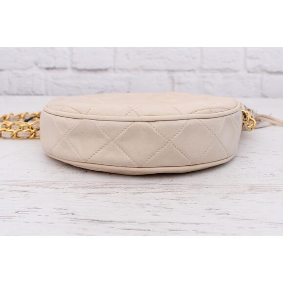 Chanel Round White Lambskin Leather Shoulder Bag Handbag Purse Gold A4934 - Picture 10 of 11